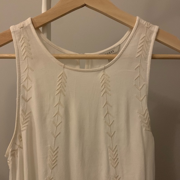 Embroidered Guess Tank with open back - Picture 6 of 10